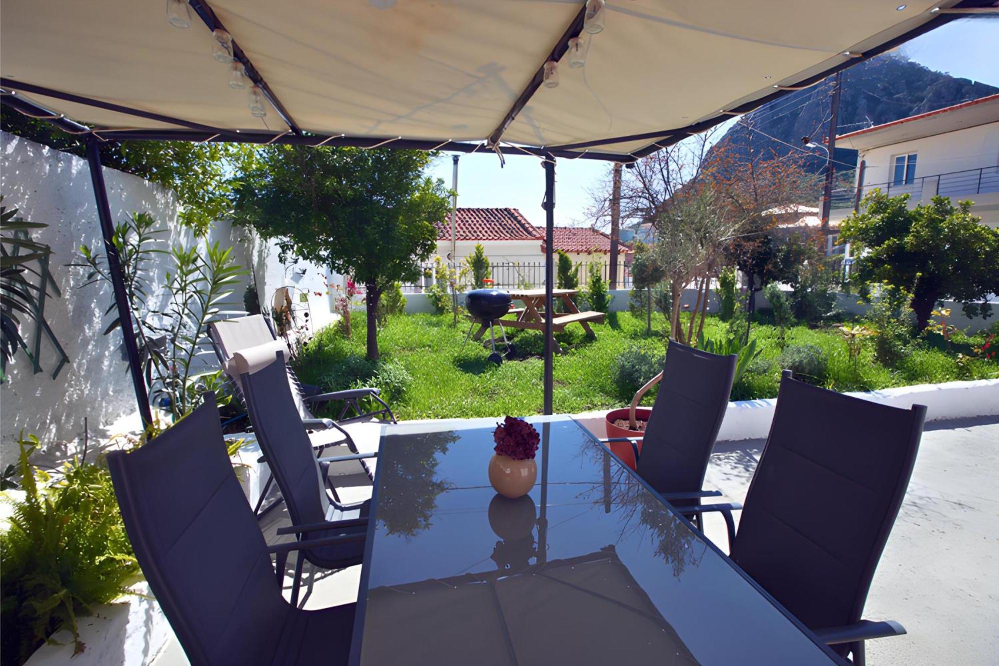 Nafplio Cottage-Grandma'S Yard Asíni Екстериор снимка